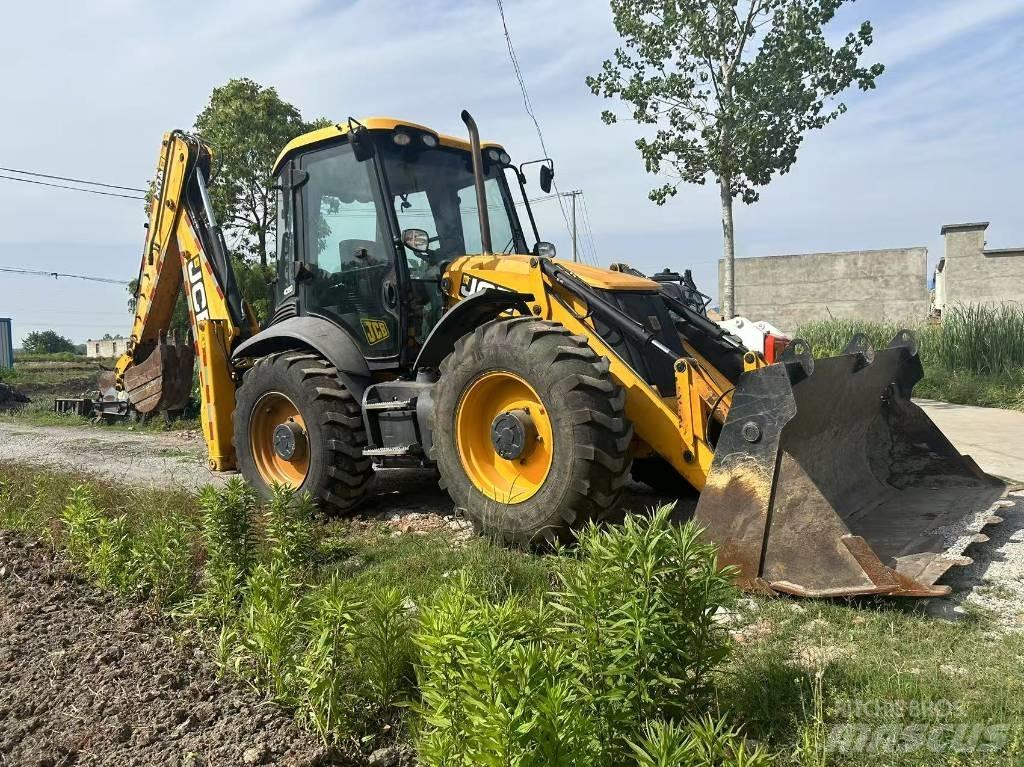 JCB 3 CX 反鏟裝載機