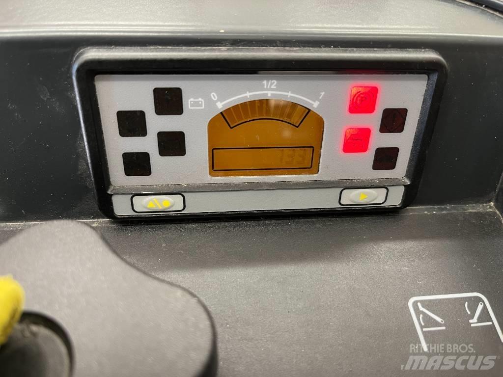 Abeko SW1600 自走式堆積機