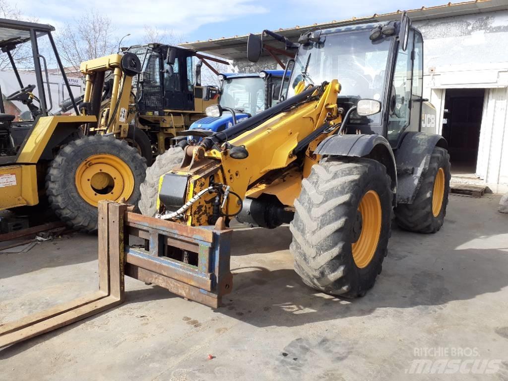 JCB TM 310 S 農業用伸縮臂裝載機