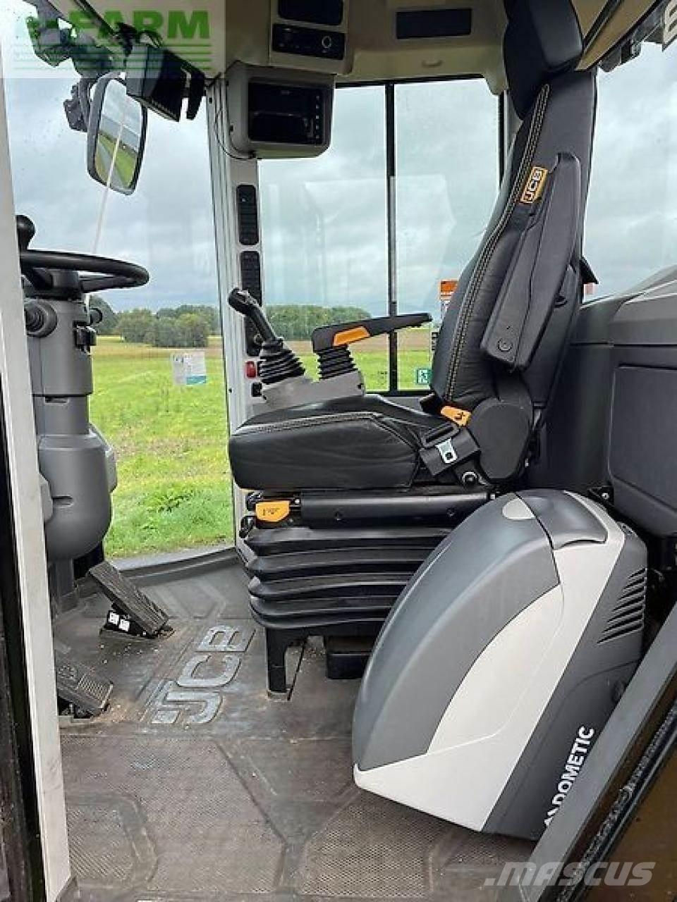 JCB 427 agri 小型挖土機/掘鑿機<7t(小型挖掘機)