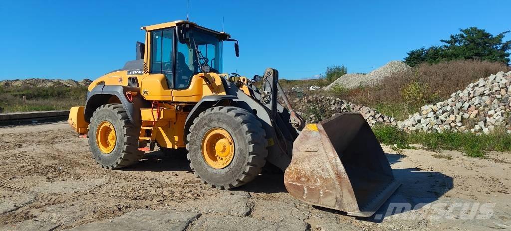 Volvo L 120 H 輪胎式裝載機