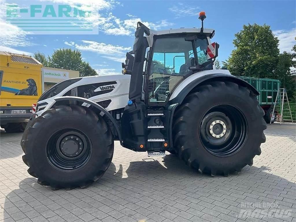 Valtra q245 曳引機