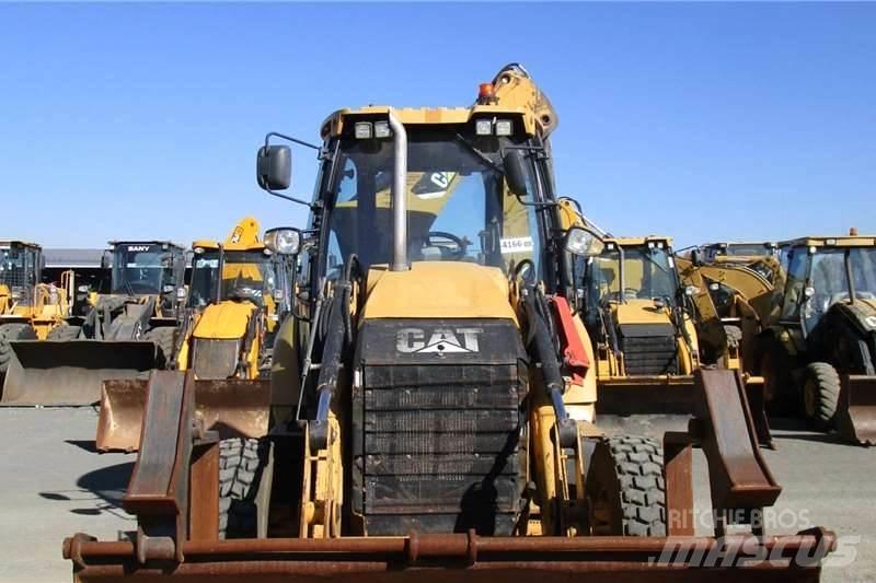 CAT 428F 反鏟裝載機