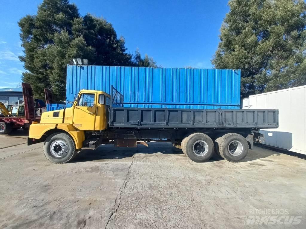 Volvo N 1025 傾卸式卡車