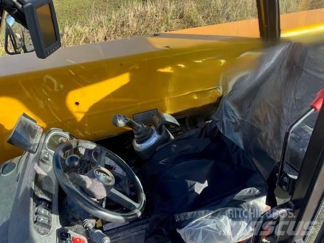 JCB 555-260R Roto 伸縮臂操作車