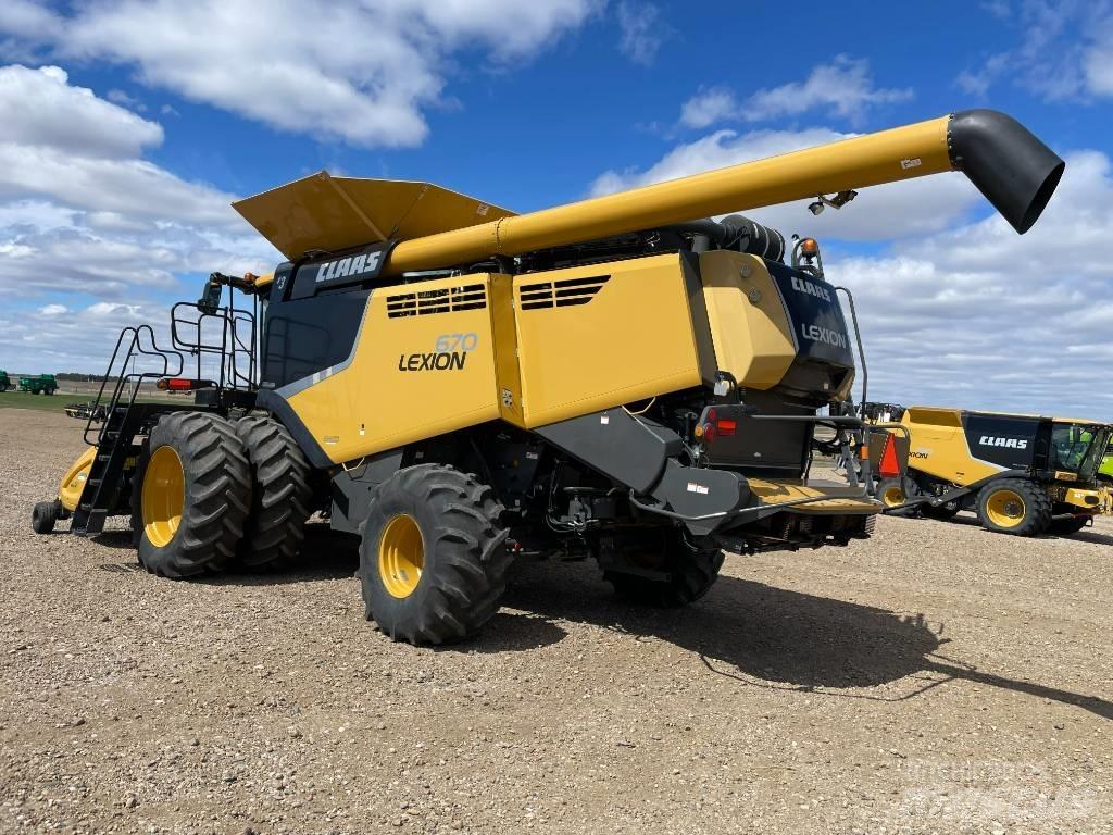 CLAAS 670 聯合收穫機