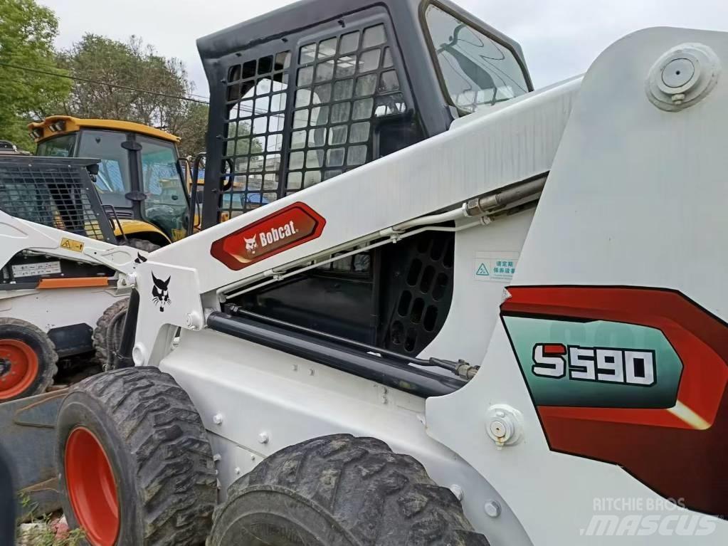 Bobcat S 590 滑移轉向裝載機