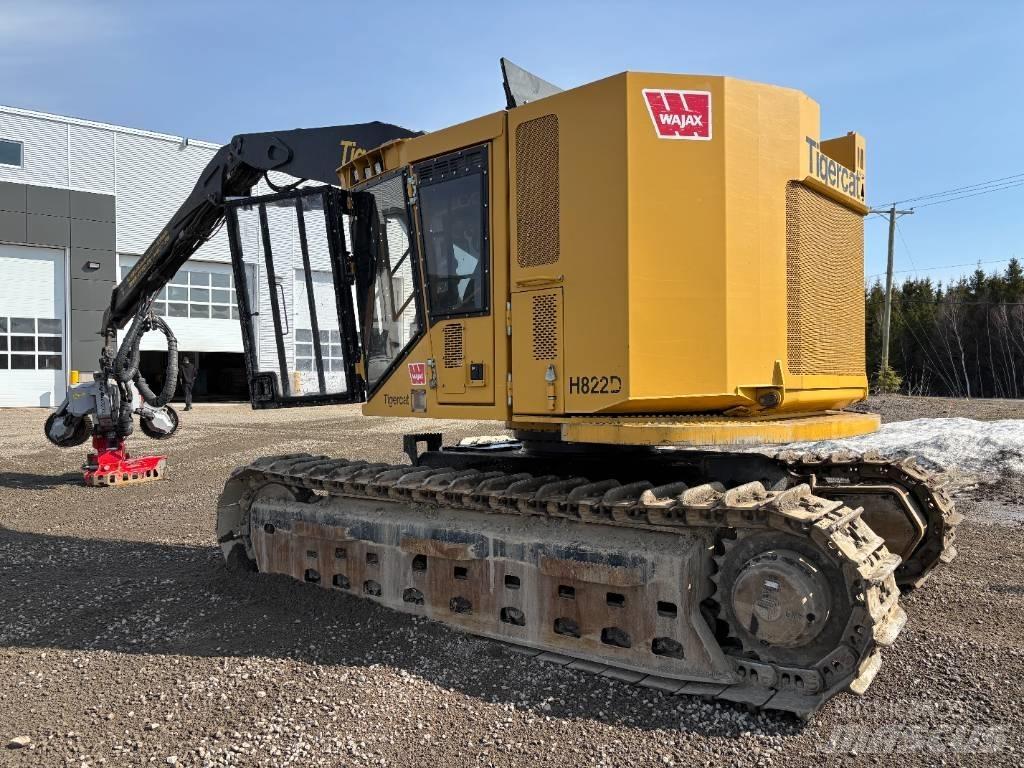 Tigercat 822d 收穫機