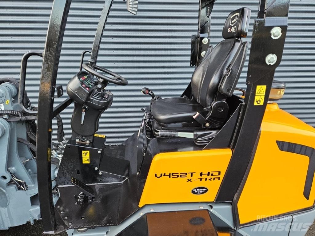 GiANT v452t hd xtra 小型裝載機