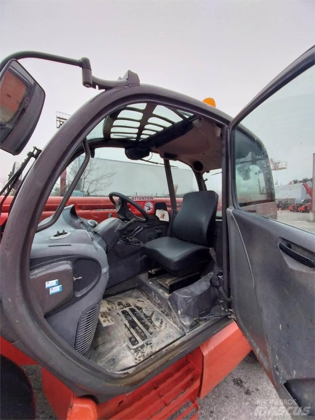Manitou MT1440 伸縮臂操作車