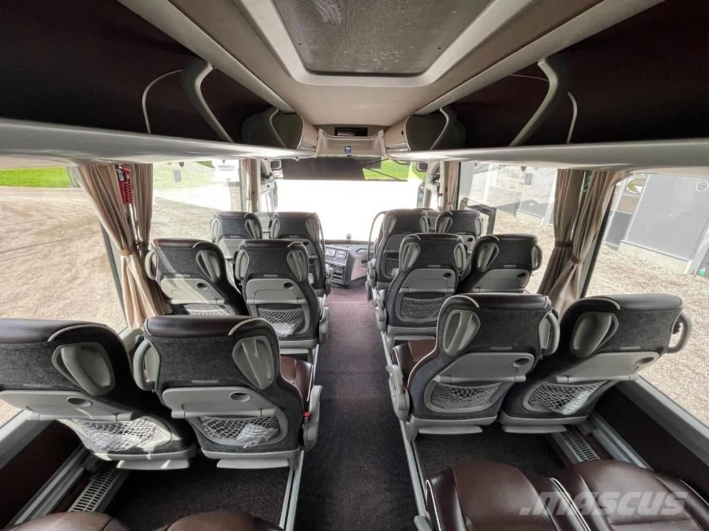 Volvo 9700 長途公共汽車