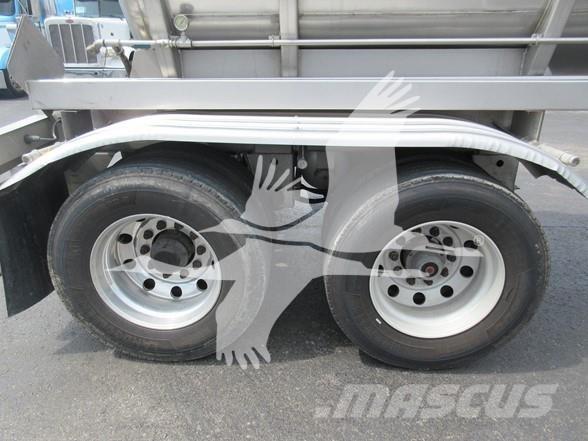 ACRO DOT 412 罐體半拖車