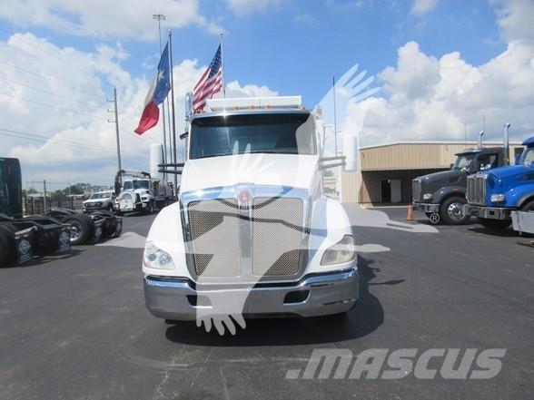 Kenworth T680 傾卸式卡車
