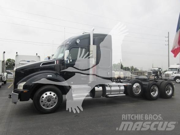 Kenworth T880 曳引機組件