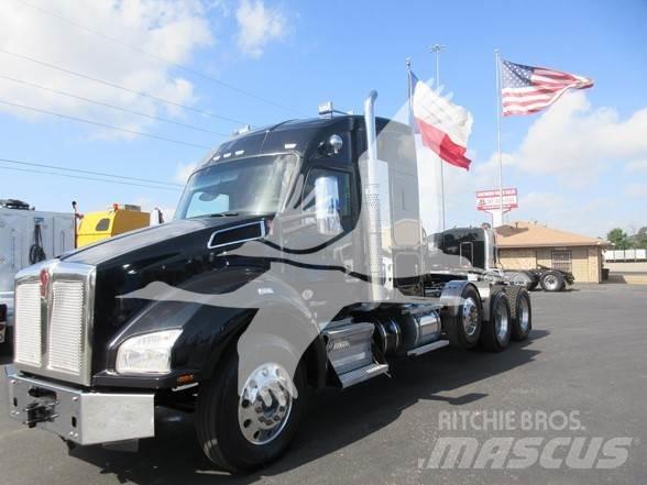 Kenworth T880 曳引機組件