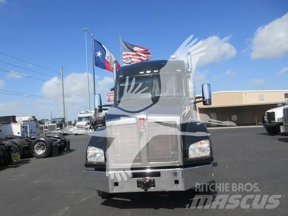 Kenworth T880 曳引機組件