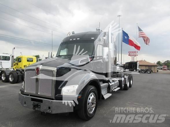 Kenworth T880 曳引機組件