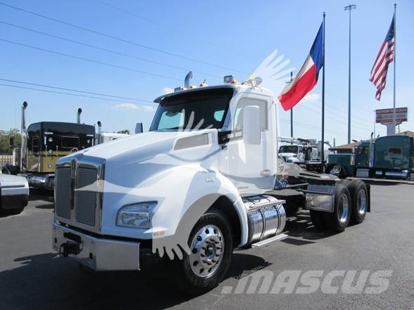 Kenworth T880 曳引機組件
