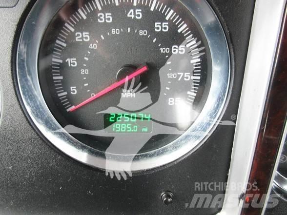 Kenworth W900 曳引機組件