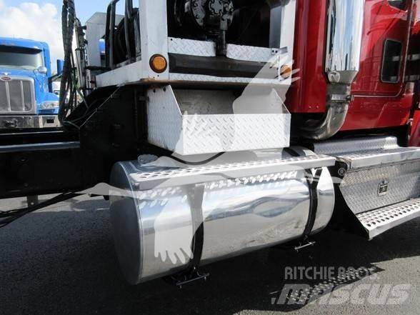 Kenworth W900 其他