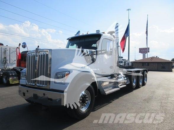 Kenworth W990 曳引機組件