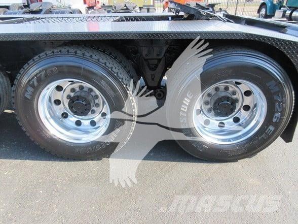 Kenworth W990 曳引機組件