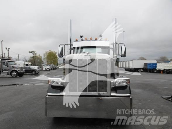 Peterbilt 389 曳引機組件