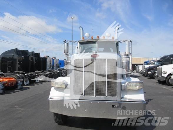 Peterbilt 389 曳引機組件