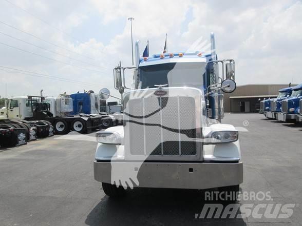 Peterbilt 389 曳引機組件