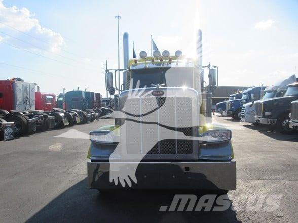 Peterbilt 389 曳引機組件