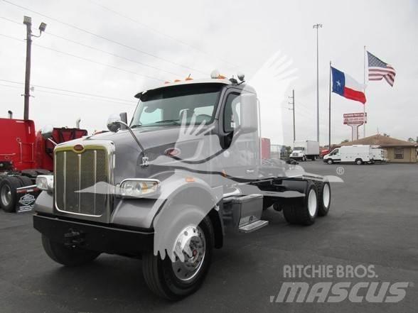 Peterbilt 567 曳引機組件