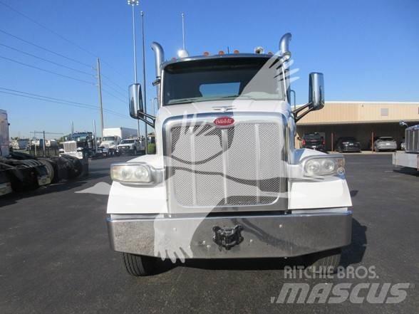 Peterbilt 567 曳引機組件