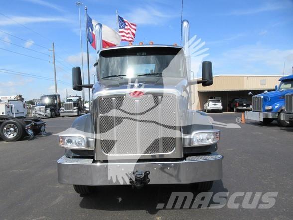 Peterbilt 567 曳引機組件