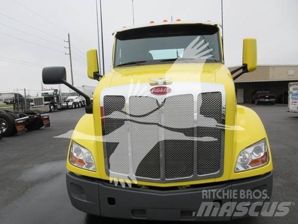 Peterbilt 579 曳引機組件