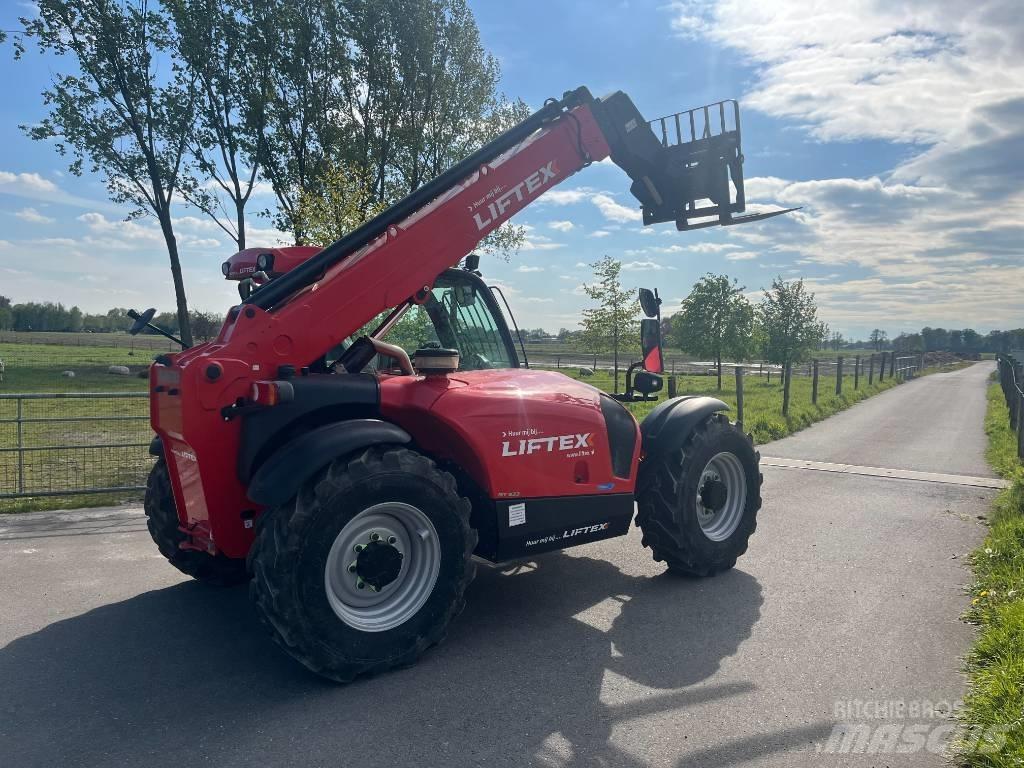 Manitou 933 伸縮臂操作車