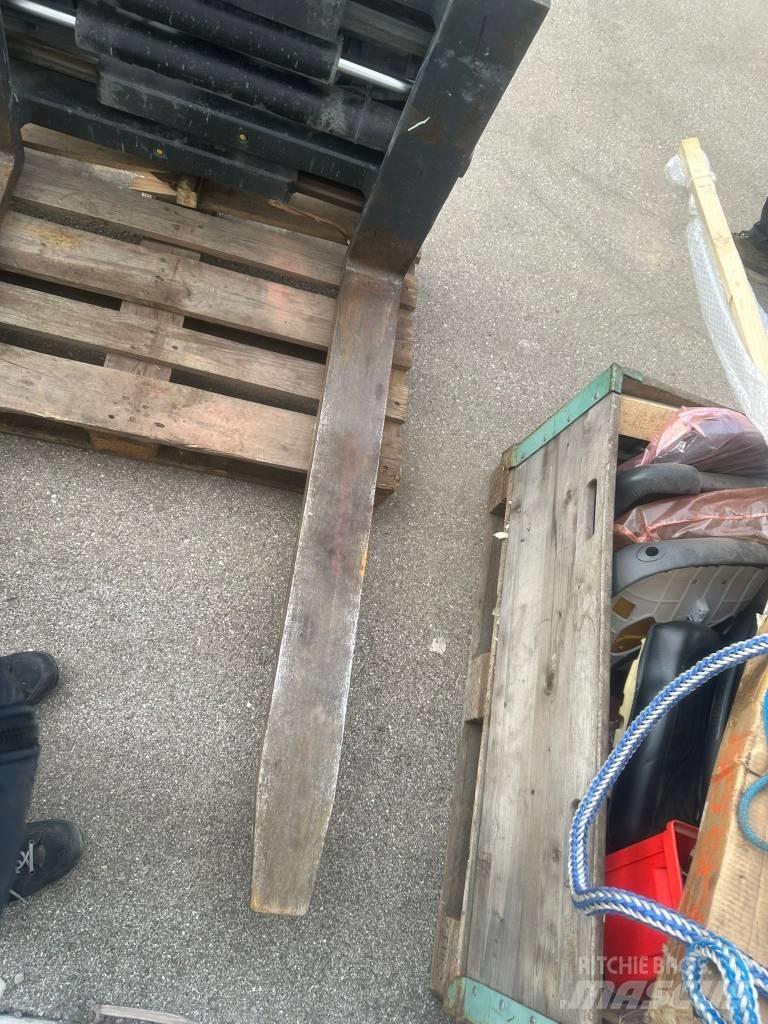  unbekannt Drehgerät 堆高機(叉車)-其他