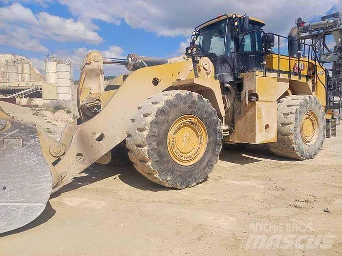 CAT 988K 輪胎式裝載機