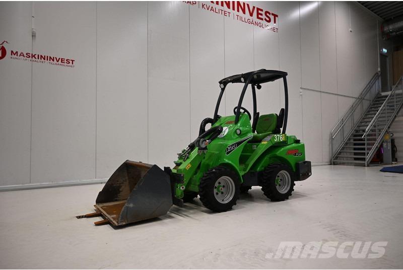 Avant 423 輪胎式裝載機