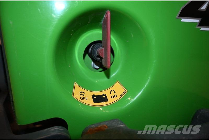 Avant 423 輪胎式裝載機