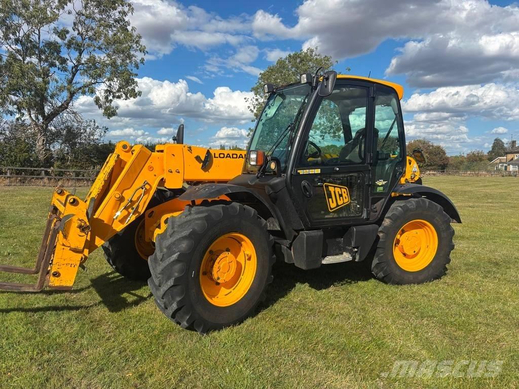 JCB 530-70 FS 伸縮臂操作車