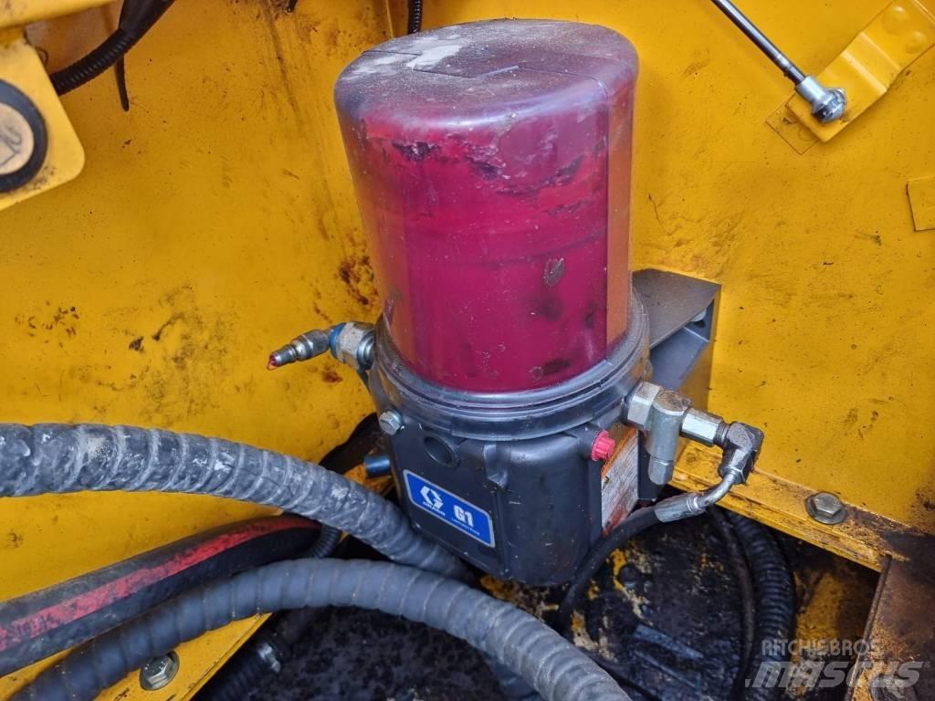 JCB JS 330 NC 履帶式 挖土機/掘鑿機/挖掘機