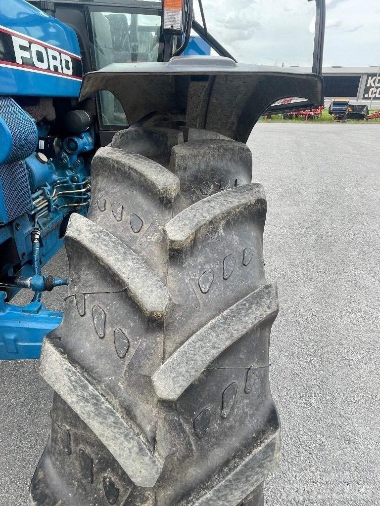 Ford 4830 曳引機
