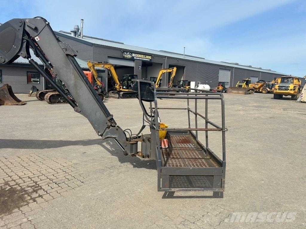 Manitou 280 TJ 曲臂高空作業車