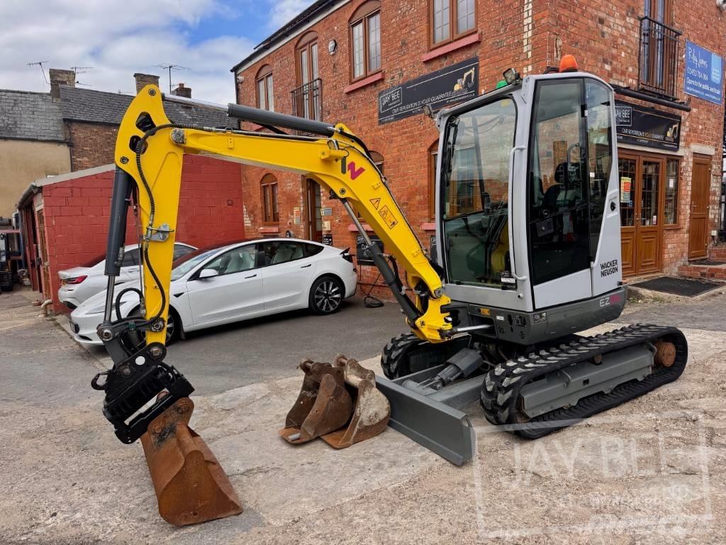 Wacker Neuson EZ 26 小型挖土機/掘鑿機<7t(小型挖掘機)