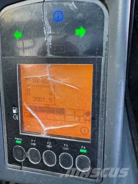 Yanmar VIO 27 小型挖土機/掘鑿機<7t(小型挖掘機)