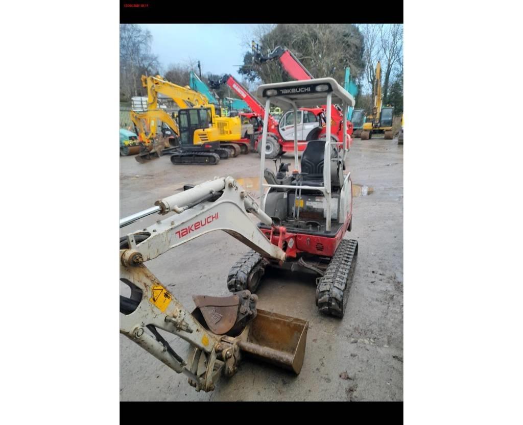 Takeuchi TB216 小型挖土機/掘鑿機<7t(小型挖掘機)