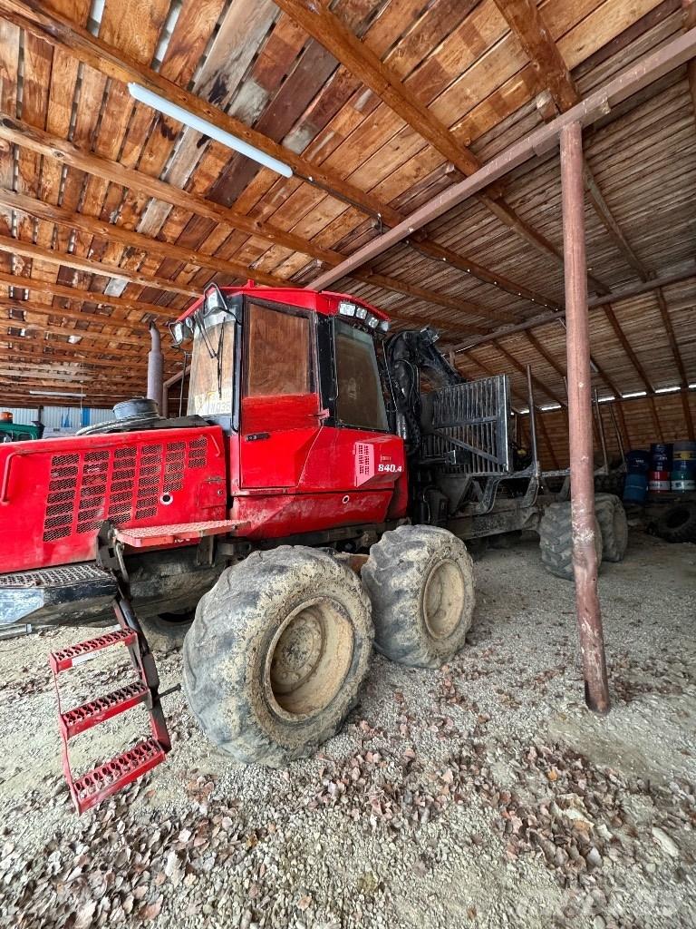 Valmet 840.4 集運機