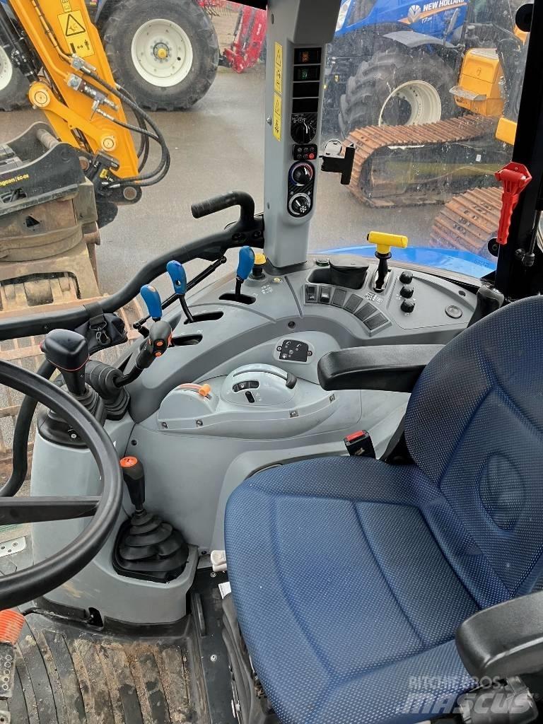 New Holland T 5.105 曳引機