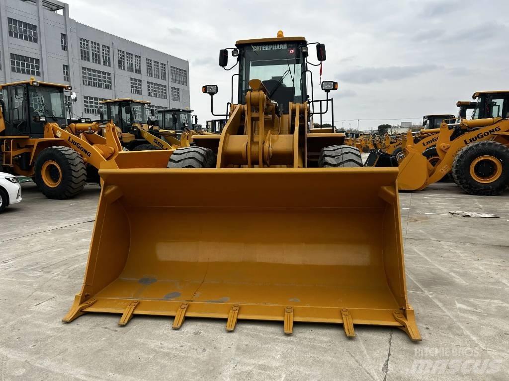 CAT 966 H 輪胎式裝載機
