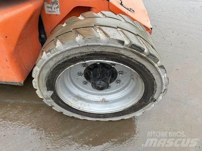 JLG E450AJ 其他升降機和作業平台